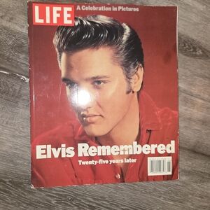 Magazine - Elvis Remembered Edition‎